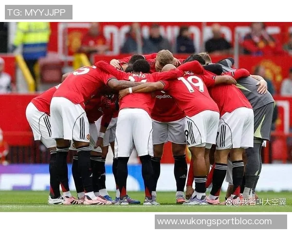 曼联一战飙升至第六名距离第四名桑德兰仅差一分