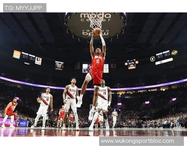 杰伦在关键战役中展现硬实力下半场狂砍30分仅失3球力压当代乔丹