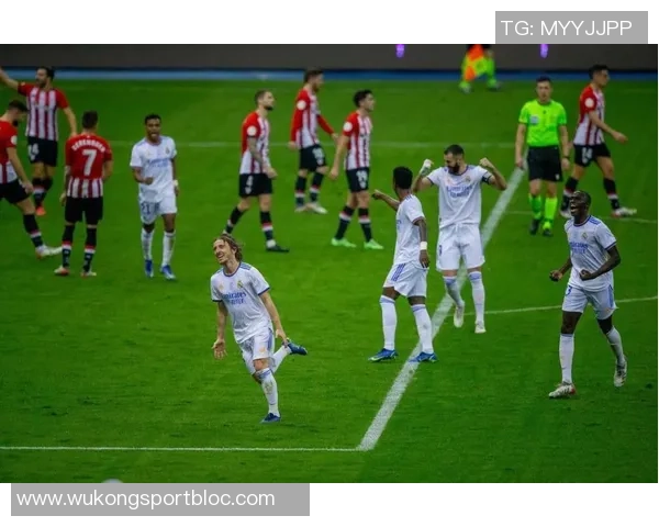 执法西超杯巴萨与毕巴的主裁谈责任与骄傲的双重挑战