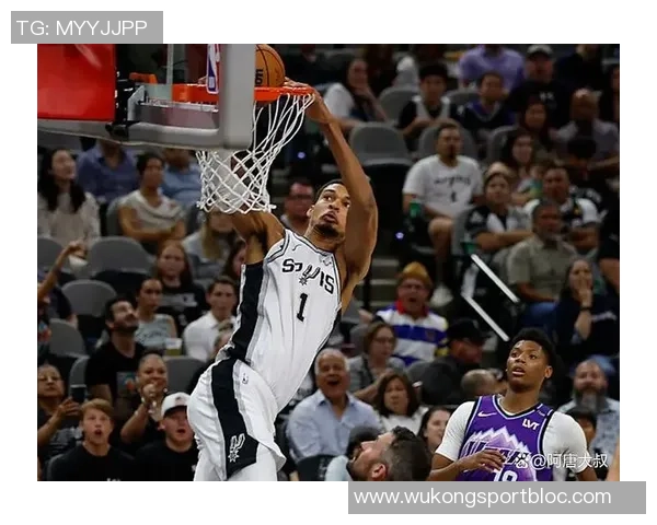 爵士与马刺激战全场罚球大战共计79次罚球成比赛关键因素